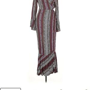 Chic Striped Long Sleeve Maxi Dress
